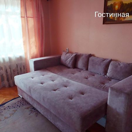 Apartment On Oktyabrskaya 105 Bobruisk ภายนอก รูปภาพ